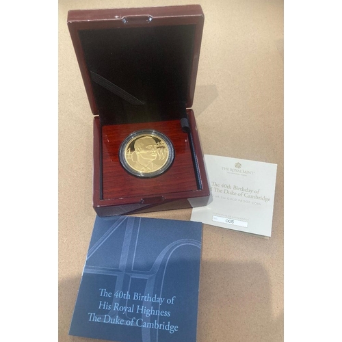 45 - Coins : 2022 Duke of Cambridge 40th Birthday GOLD £200 coin 62.42g, proof in special display box wit... 