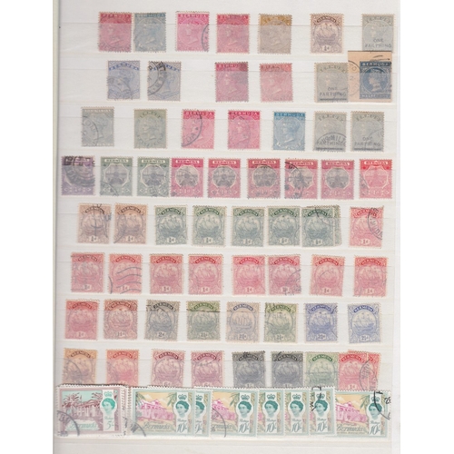 101 - STAMPS : BRITISH COMMONWEALTH, various mint & used in an album and stockbook. Some useful Bermuda sp... 