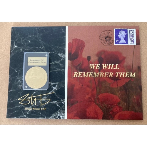 14 - Coins : 2022 Remembrance Coin cover, with Layered Gold Crown