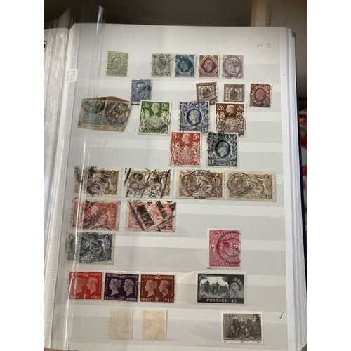 80 - STAMPS : WORLD, box with five albums or stockbooks crammed with many useful and better British Commo... 