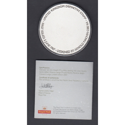 28 - COINS : MACHIN head sterling silver medal, issued in 2007, limited edition solid silver with origina... 