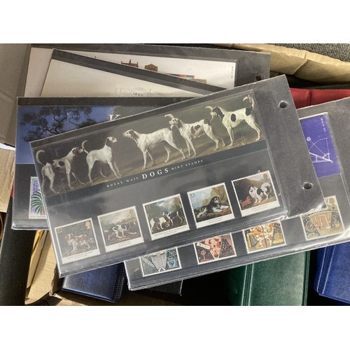 236 - STAMPS GREAT BRITAIN : Collection of Presentation Packs and mint stamps in nine albums, various pack... 