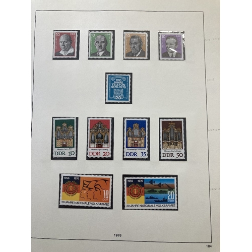 477 - STAMPS GERMANY Various albums and stockbooks with German States, Third Reich and post war Germany, s... 