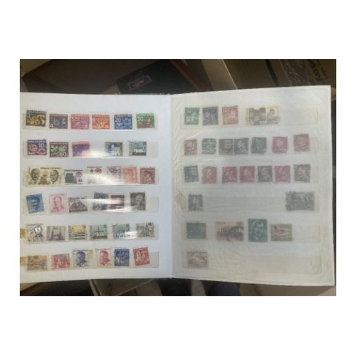 123 - STAMPS: Mixed box of albums and stockbooks, plus GB presentation packs