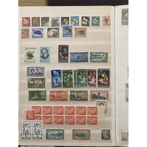 62 - STAMPS : Glory box of 10 albums or stockbooks of all World, many 100's of stamps