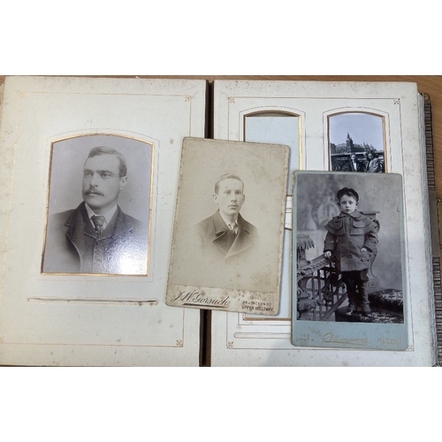 136 - Victorian/Edwardian very attractive padded photo album with brass clasp and some coloured pages. A h... 