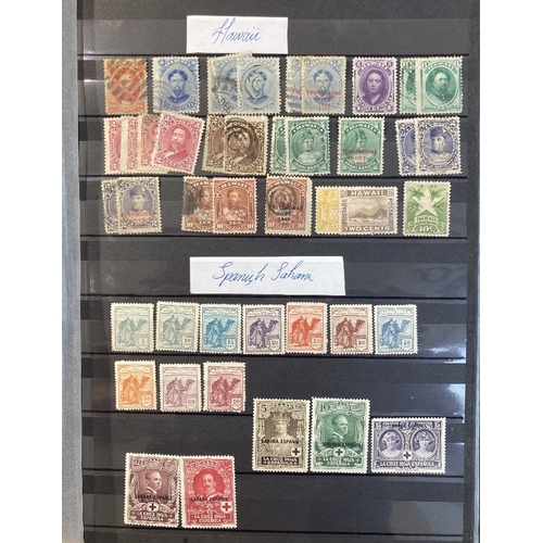 32 - STAMPS : Stockbook with mint and used Foreign, lots of better sets and stamps noted . China includin... 