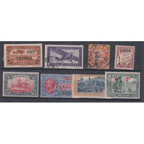 32 - STAMPS : Stockbook with mint and used Foreign, lots of better sets and stamps noted . China includin... 