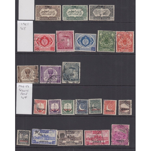 522 - STAMPS PAKISTAN GVI used selection on stock page values to 10r STC £319