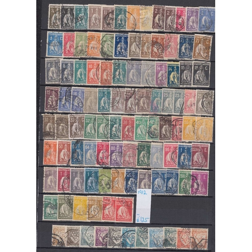 528 - STAMPS PORTUGAL : A mostly used selection on six double-sided stock pages, with a useful range of cl... 