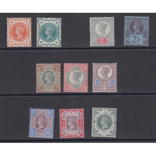 135 - STAMPS HGREAT BRITAIN : Small batch of mint and used including GV Downey Heads, Jubilee set mint (on... 