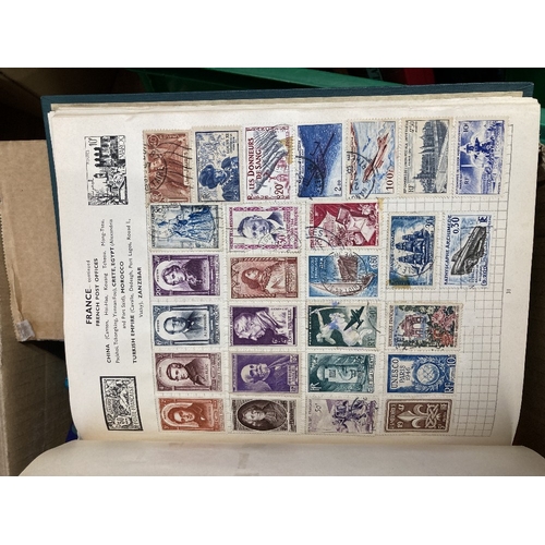 58 - STAMPS CHARITY : Mixed box of World albums, some good early stamps spotted plus Australia stamp pack... 