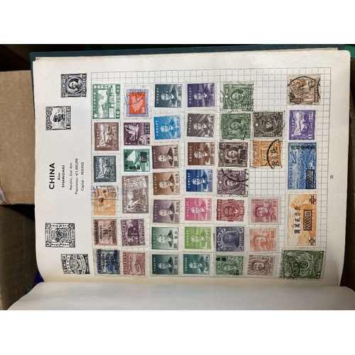 58 - STAMPS CHARITY : Mixed box of World albums, some good early stamps spotted plus Australia stamp pack... 