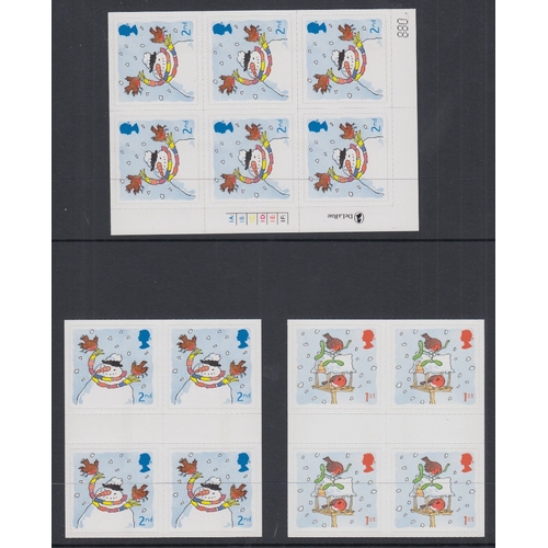 237 - STAMPS GREAT BRITAIN Album of mint GB stamps and minisheets (FV stated to be £735)