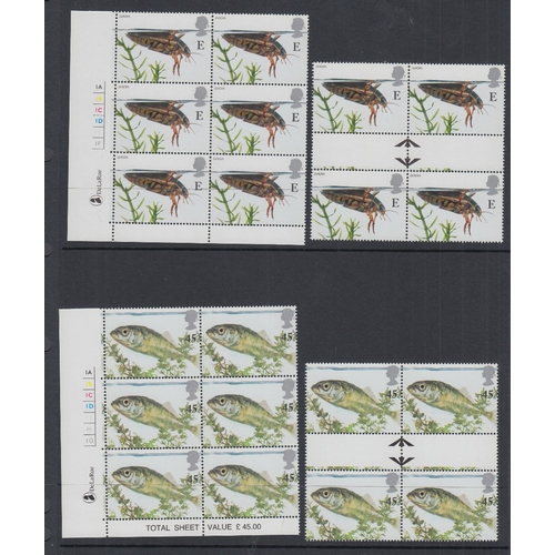 237 - STAMPS GREAT BRITAIN Album of mint GB stamps and minisheets (FV stated to be £735)