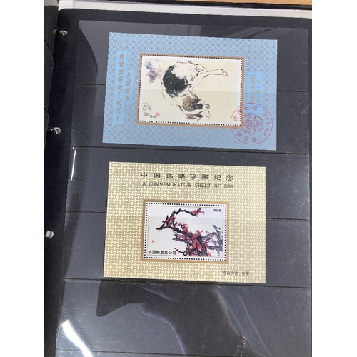 415 - STAMPS CHINA Binder with a useful range of mint & used issues with some better 1960s values used, a ... 