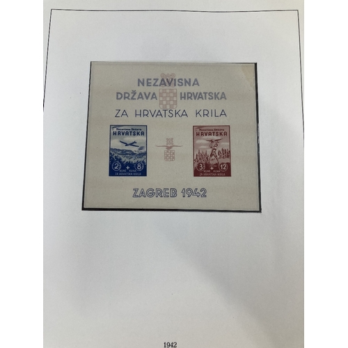 424 - STAMPS CROATIA Mint and used collection in album including sets and minisheets 1940's