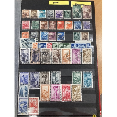 475 - STAMPS ITALY Used accumulation in red stock book, early to 1970's