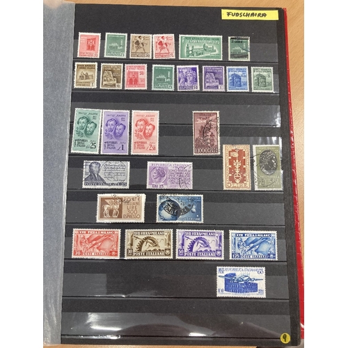 475 - STAMPS ITALY Used accumulation in red stock book, early to 1970's