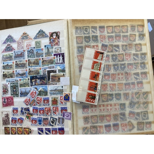 43 - STAMPS Mixed box of various albums and stockbooks including Australia covers, Davo GB , Australia al... 