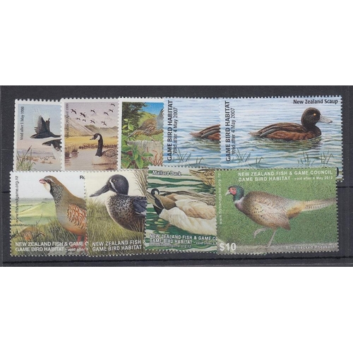 425 - STAMPS NEW ZEALAND 1998 to 2012 fish and game $10 stamps unmounted mint