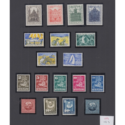 414 - STAMPS NETHERLANDS 1921 to 1978 U/M or M/M collection on 18 album pages, includes 1946/49 definitive... 