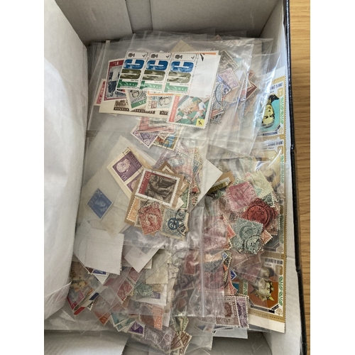 39 - STAMPS Small all World glory box, a good mix including page of Penny Reds etc