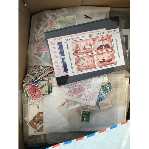 39 - STAMPS Small all World glory box, a good mix including page of Penny Reds etc