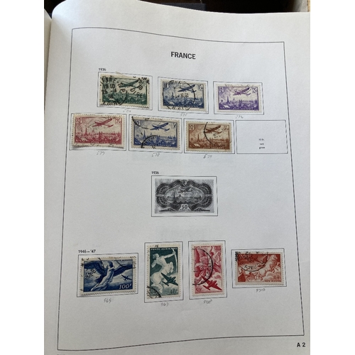 303 - STAMPS FRANCE . A used collection in five Davo printed albums for issues up to 2018. Includes a usef... 