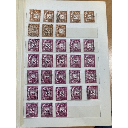 167 - STAMPS GREAT BRITAIN Small stockbook with used postage dues, unchecked for printings and watermarks