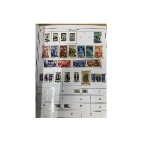 370 - STAMPS ITALY Used collection 1862-1976 in loose leaf album on pages