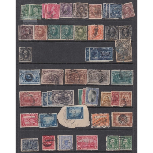 537 - STAMPS USA Selection of early issues on two stock pages together with small album warrants viewing