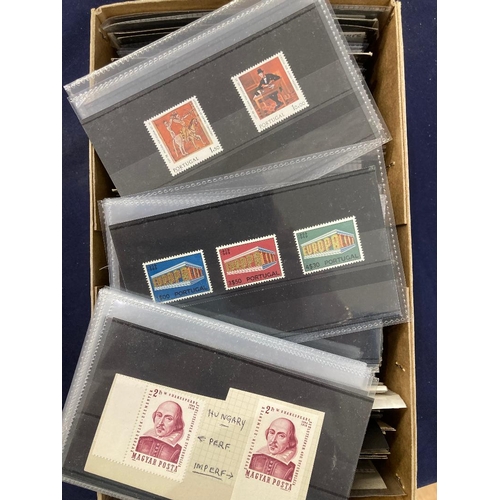 47 - STAMPS WORLD, various mint & used on 300+ stockcards. Some useful material spotted with blocks of fo... 