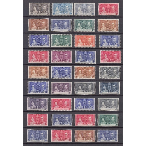 35 - STAMPS BRITISH COMMONWEALTH Mint collection GV to QEII with the odd used value, very little duplicat... 