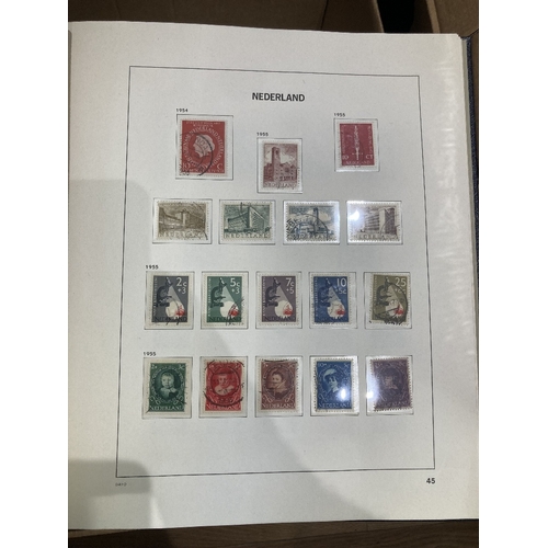 24 - STAMPS World box of albums and stock books, including Greece, Belgium, New Zealand, Poland, Norway, ... 