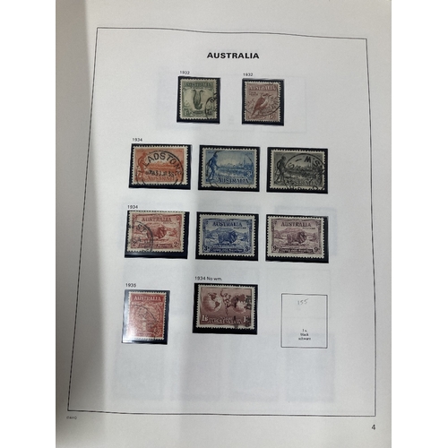 364 - STAMPS AUSTRALIA Used collection in printed DAVO album 1913 - 1988, including £1 grey Roo good range... 