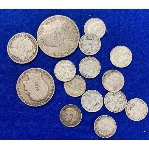 669 - COINS Mixed batch of pre 1920 silver coins including Half Crown, Florin, Shilling and 3d pieces, (46... 