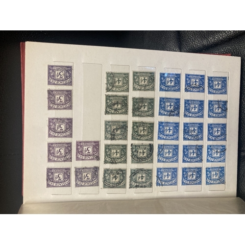 218 - STAMPS GREAT BRITAIN Small stockbook with used postage dues, unchecked for printings and watermarks