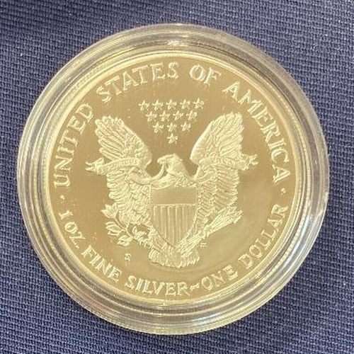 111 - 1990 USA 1oz Silver Eagle Dollar in display box with cert