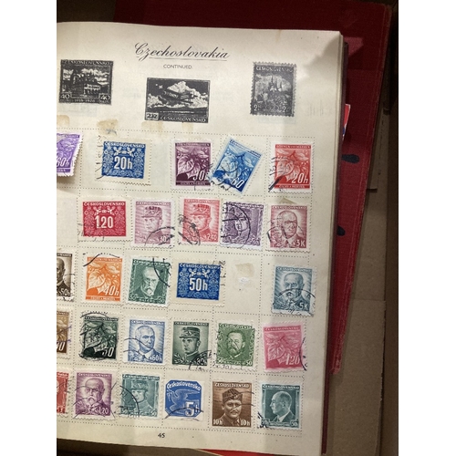 135 - Small accumulation of old stamp albums some better stamps noted