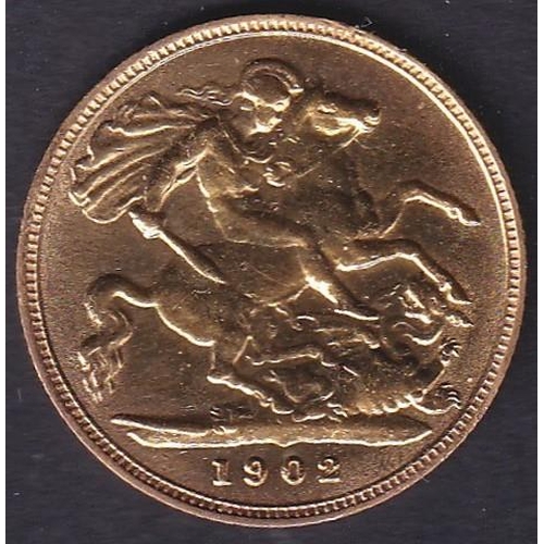 605 - COINS 1902 Edward VII Gold Half Sovereign in fine condition