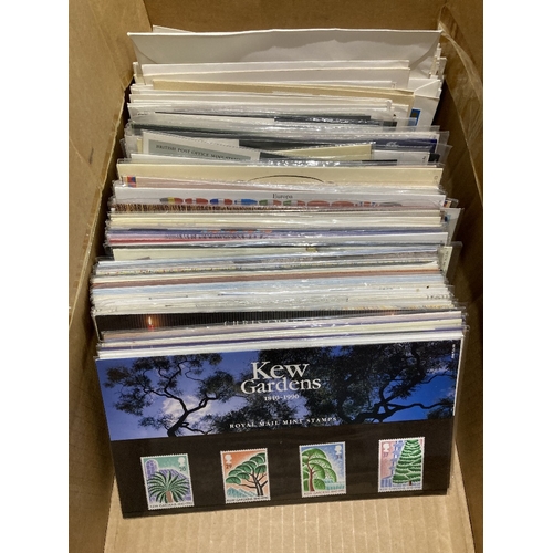 290 - STAMPS 1970's to 1990's First Day Covers and presentation packs