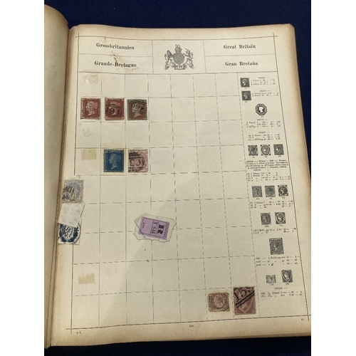 118 - STAMPS World album, very old appears to be pre 1930's, may well be hiding a few gems !