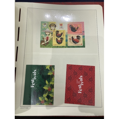 72 - STAMPS Singapore 2015 -2018 collection in red Lighthouse album and slipcase