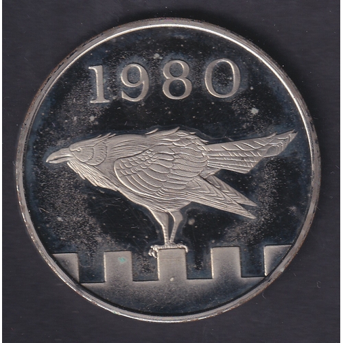 76 - CHARITY : 1980 Tower of London nickel Silver souvenir coin ( Being sold on behalf of the League of F... 