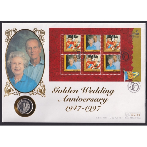89 - 1997 Golden Wedding cover with Silver £1 coin
