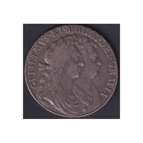 104 - Coins : 1689 William and Mary Silver Half Crown, frosted, no pearls Very Fine condition, very scarce... 