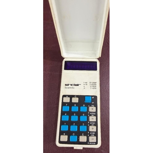 183 - EARLY Sinclair scientific calculator, takes 4 x AAA and it works !