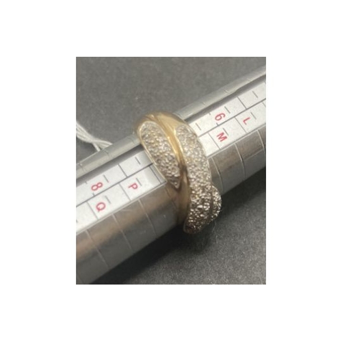 17 - Jewellery 9ct GOLD ring twisted design with diamond chips 6g size O (Payment by bank transfer or car... 
