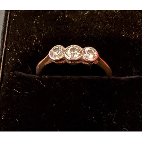 27 - JEWELLERY : 18ct GOLD and diamond ring size M 1.6g         PLEASE MAKE SURE YOU READ TERMS AND CONDI... 